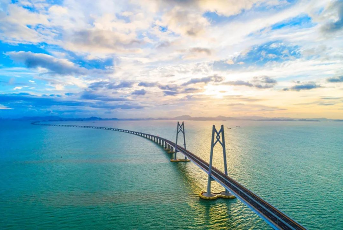 深海“穿针”造就世界级工程江苏兴化籍院士林鸣返乡分享“出发”的故事