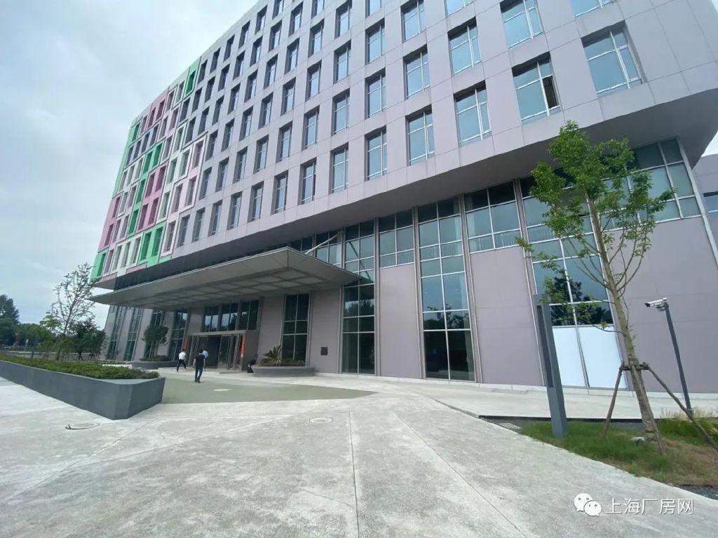 上海闵行区颛桥镇莲花南路近地铁(有大环评)实验室 研发科技 各类展厅 精装办公 100平起租