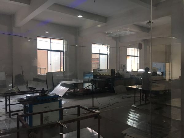 g1639 青浦赵巷580平方米一楼厂房仓库办公楼展厅出租