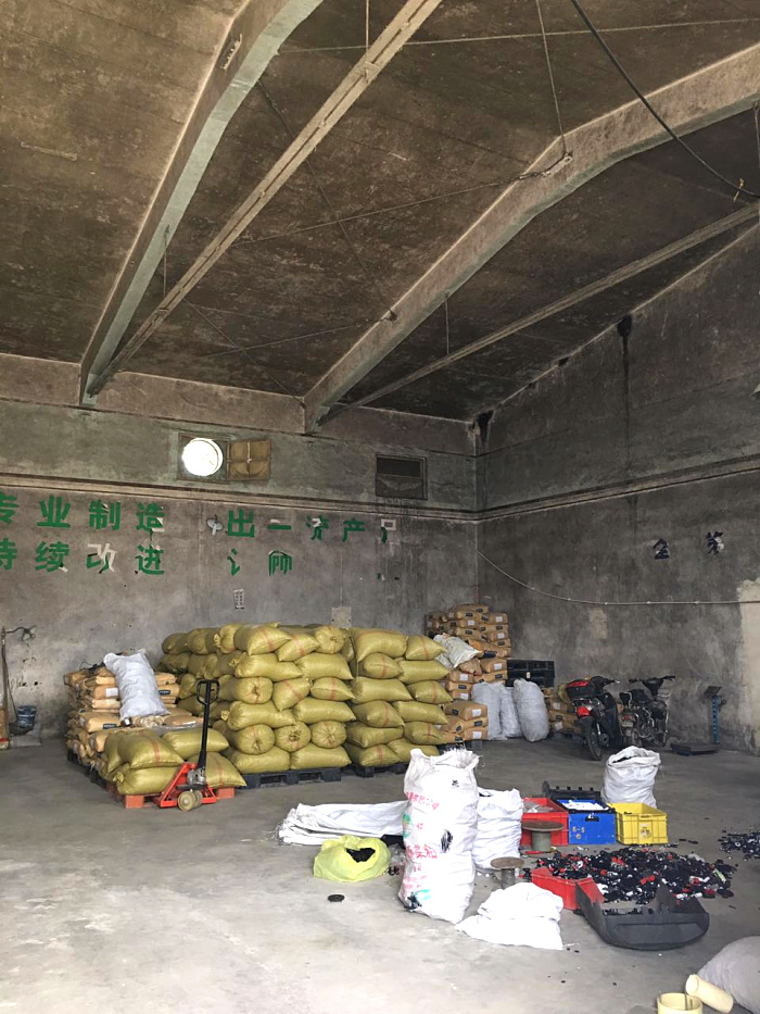  g1569 松江车墩镇车香路2000平方米仓库出租